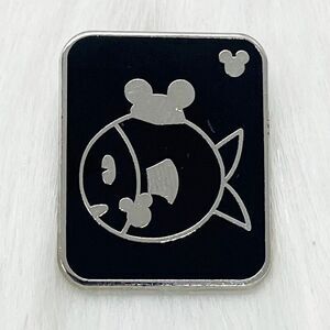 🔮 5/$25‎ Disney Stick People Fish With Mouse Ears Pin